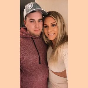 Meet your Posher, Devon